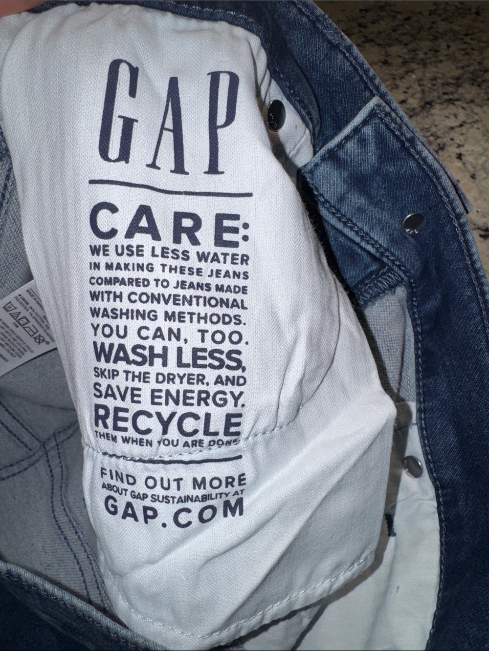 Gap Dark Wash Barrel Leg Denim Jeans - Picture 6 of 13